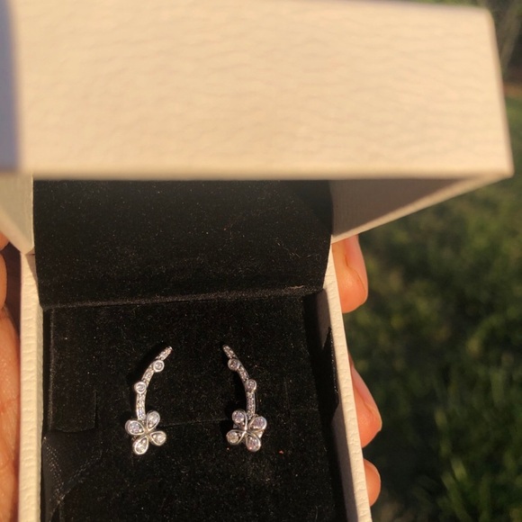 Draped Four-Petal Flower Stud Earrings from Pandora - retired - Picture 11 of 11